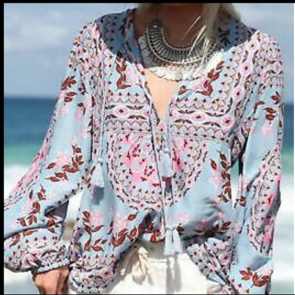 SOLD Mandala Blouse Pandora - Picture 2 of 6